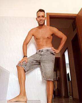 Public Photo of iggio93